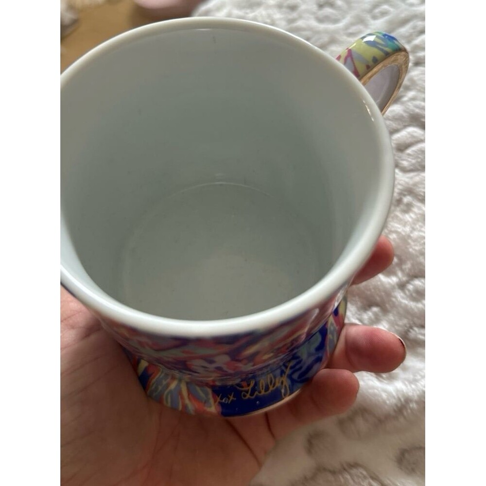 Lilly Pulitzer Mug - Picture 5 of 5